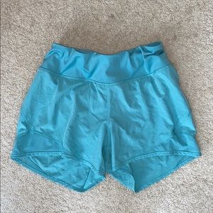 Active shorts/ running shorts